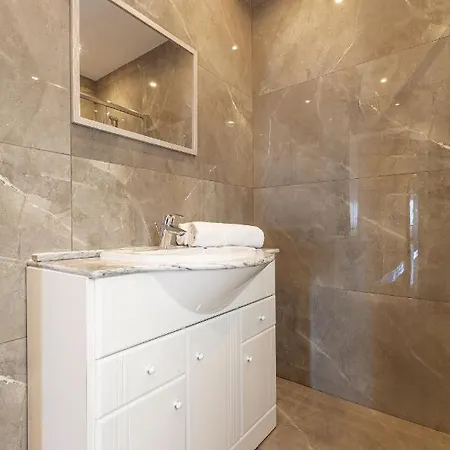 Brand New Beachfront Delux Apt With Amazing View By 360 Estates Apartament