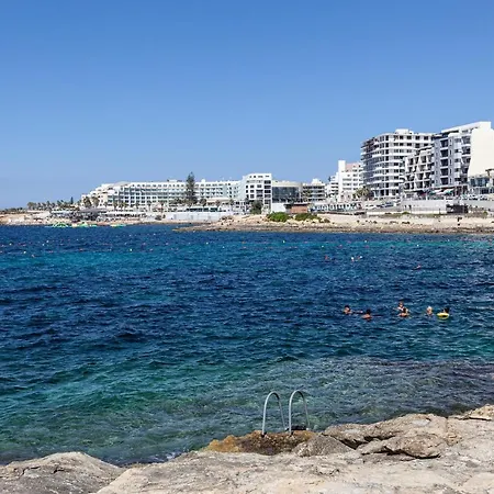 Apartment Brand New Beachfront Delux Apt With Amazing View By 360 Estates